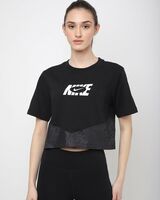 Nike Clothing & Footware Upto 63% Off