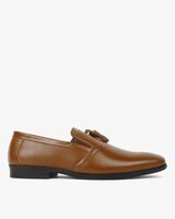 Up to 845 Off on Carlton London