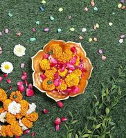 Gold Iron Sunflower Urli