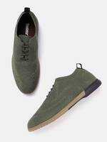 Roadster Shoes Upto 79% Off Starting from 400