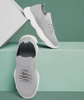 Roadster Women's Walking Shoes at 240