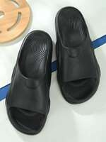 Upto 84% Off On Sports Footwear HRX & more