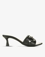 Steve Madden Footwear Upto 75% Off