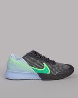 NIKE Shoes Up to 60% OFF + Get Flat Rs.500 Off on 1990 and Above