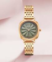 Titan watches upto 75% off