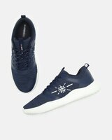 Upto 85% Off On Fashionable and Branded shoes 