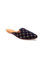 Up to 80% Off On Women Footwear 