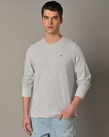 Tommy Hilfiger Clothing Upto 60% Off 
