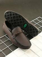  Min 81% off on Footwear by Provogue 