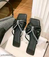 Up to 93% Off on Women's Flats Starting from Rs.128