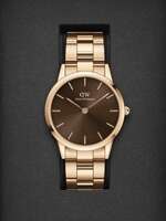 Upto 49% off on Daniel Wellington Watches