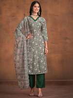 Sangria Clothing Upto 90% Off