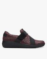Up to 65% Off on Clarks Shoes