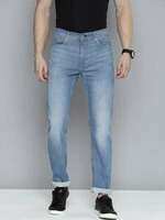 Up to 70% Off On Levis Clothing