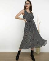 Upto 85% off on Lulu & Sky Clothing