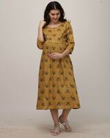 Upto 90% off on Maternity Wear