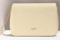 Upto 90% Off On Qisa By Lavie Handbags.
