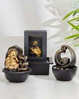 Upto 70% off on Cushions, Bedsheets & more by Home Centre