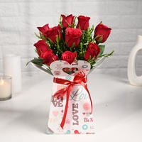 Blinkit- Rose Bouquets and Playing Cards Upto 80% off