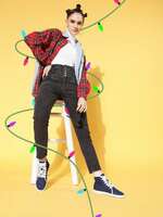 Up to 85% Off on Sassafras