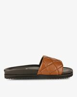 Up to 80% Off on Steve Madden 