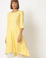 Tshirts, sweatshirts, kurta's & more under 499