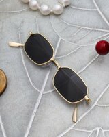 Prive Revaux, Ted Smith Sunglases & More Min 70% Off