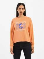 Up to 70% Off on Levis Women's Clothing