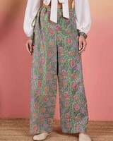 Upto 85% off on Women's Ethnic Wear