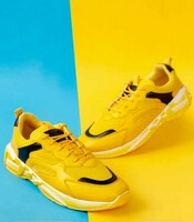 Upto 80% Off on Highlander Shoes/Sneakers + Extra discount with coupon 