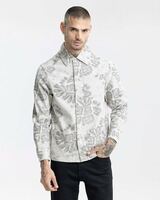 Upto 88% Off On Snitch Clothing