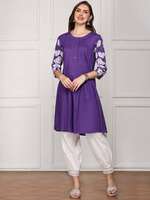 Upto 60% Off On Women's Kurta  