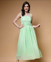  Upto 90% Off on PlusS women's Clothing