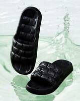 Slippers & flipflops under 299