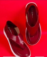 Upto 86% Off on Mast & Harbour Clothing & Loafers 