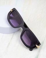 Upto 89% off on Ted Smith Sunglasses starting Rs 307