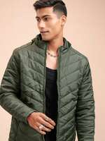 Upto 81% Off On Locomotive Men's Clothing