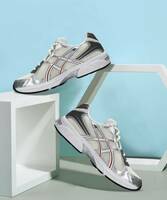 Upto 62% off Asics Sneakers