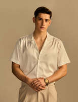 Flat 20% Off on minimum purchase Rs.3299