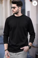 Men Solid Round Neck Cotton Blend Black T-Shirt