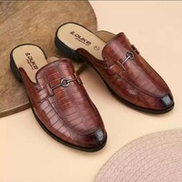 Min 70% Off on Duke Shoes 