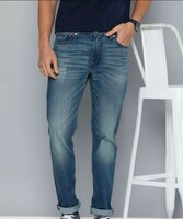 Flat 70% Off on Levi's Jeans 