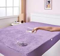 amazon basics Waterproof Bamboo Mattress Protector | 78"x 60" x12" | Cooling Terry Bamboo Layer | Protects Against Spills & Accidents (Lavender)