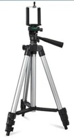  Amazon Basics 3110 Aluminium Lightweight Tripod with Mobile Phone Holder Mount & Carry Bag for All Smartphone, GoPro, Cameras 