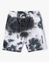 Up to 79% Off on Spykar & Pepe Jeans