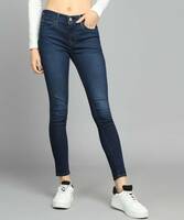 Flat 75% Off On Levi's Women Clothing