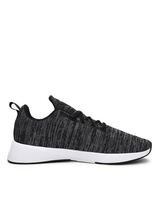 Upto 77% off on Puma