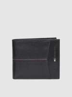 Tommy Hilfiger : Upto 50% Off on Men's Wallets