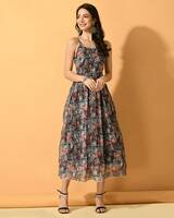 Up to 92% Off on Svaraa Women Clothing