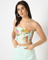 Min 75% Off On Women T-shirts Starting From @99